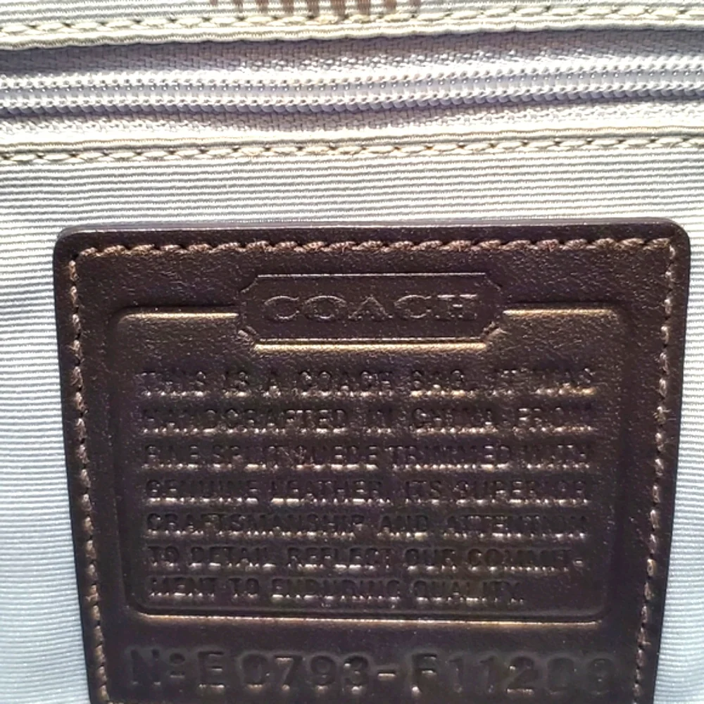 Coach Hampton Satchel - Picture 10 of 12